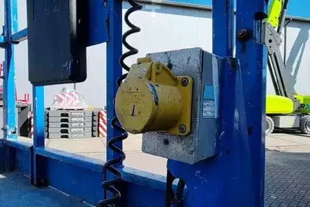 Piattaforme aeree a pantografo - Genie GS3246 Electric, Working Height 11.75 m, 318kg Cap (7)