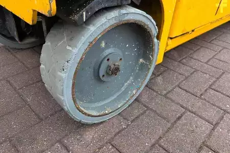 Scherenarbeitsbühne  Haulotte Compact 8 As-Is, Electric, 8m Working Height, 350k (10)