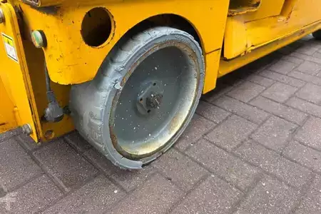 Scherenarbeitsbühne  Haulotte Compact 8 As-Is, Electric, 8m Working Height, 350k (12)