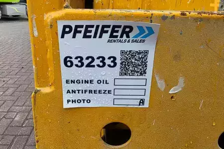 Scherenarbeitsbühne  Haulotte Compact 8 As-Is, Electric, 8m Working Height, 350k (13)