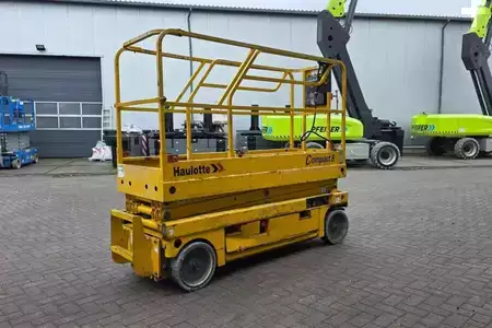 Scherenarbeitsbühne  Haulotte Compact 8 As-Is, Electric, 8m Working Height, 350k (2)