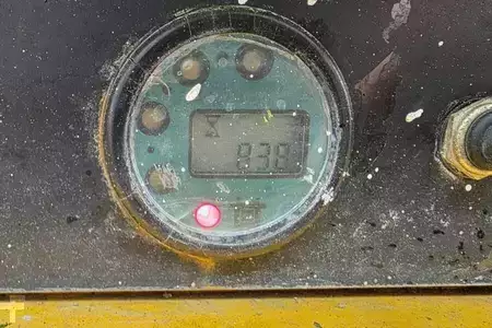 Scherenarbeitsbühne  Haulotte Compact 8 As-Is, Electric, 8m Working Height, 350k (5)