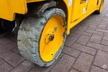 Scherenarbeitsbühne  Haulotte Compact 8 As-Is, Electric, 8m Working Height, 350k (10)