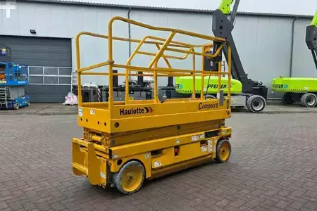 Scherenarbeitsbühne  Haulotte Compact 8 As-Is, Electric, 8m Working Height, 350k (2)