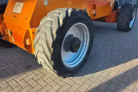 Plataforma Articulada - JLG 1250AJP Diesel, 4x4x4 Drive, 40.1m Working Height, (18)