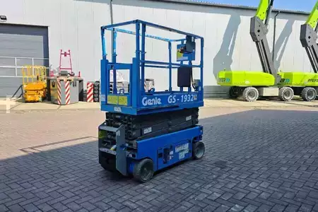 Nacelle à ciseaux - Genie GS1932 Electric, Working Height 7.8 m, 227kg Capac (3)