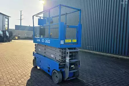Plataforma Tijera - Genie GS2632 Electric, 10m Working Height, Non Marking T (4)