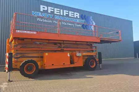 Schaarhoogwerker - Holland-Lift Megastar G320DL30-4WDS/N Diesel, 4x4x4 Drive, 34m (8)