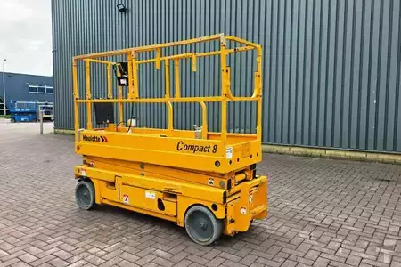 Nacelle à ciseaux - Haulotte Compact 8 Electric, 8.2m Working Height, 350kg Cap (4)