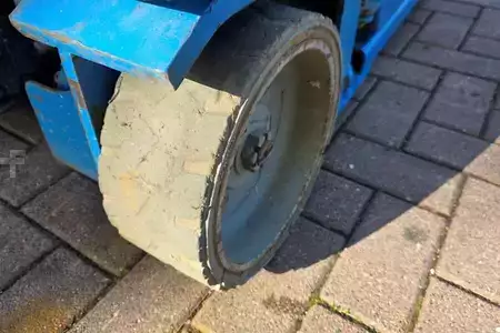 Schaarhoogwerker - Genie GS1930 Electric, Working Height 7.8 m, 227kg Capac (12)