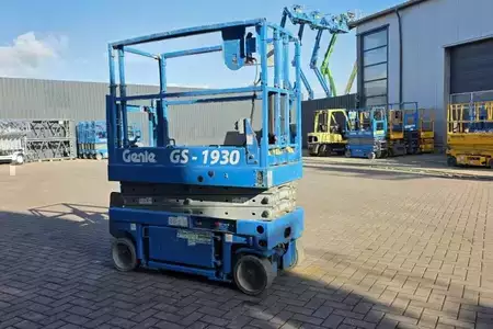 Schaarhoogwerker - Genie GS1930 Electric, Working Height 7.8 m, 227kg Capac (7)