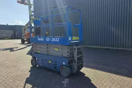 Schaarhoogwerker - Genie GS2632 Electric, 10m Working Height, 227kg Capacit (8)