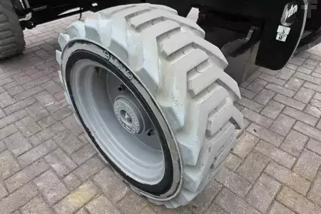 Nacelle articulée 2021  Genie Z-45 FE/DC Valid inspection, Hybrid, Rough Terrain (17)
