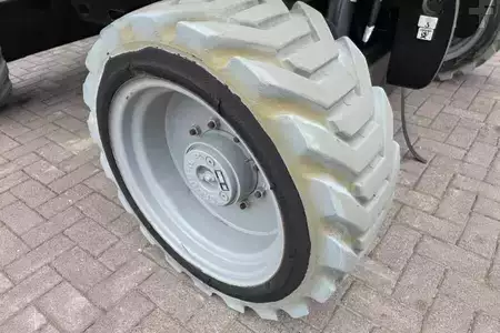 Nacelle articulée 2021  Genie Z-45 FE/DC Valid inspection, Hybrid, Rough Terrain (19)