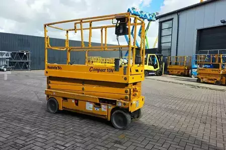Nacelle à ciseaux 2016  Haulotte Compact 10N Electric, 10m Working Height, 230kg Ca (9)