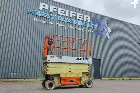 Podnośnik nożycowy 2010  JLG 2630ES Electric, Working Height 10m, 230 kg Capaci (1)