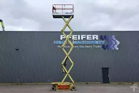 Podnośnik nożycowy 2010  JLG 2630ES Electric, Working Height 10m, 230 kg Capaci (3)
