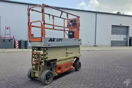 Podnośnik nożycowy 2011  JLG 2630ES Electric, Working Height 10m, 230 kg Capaci (2)
