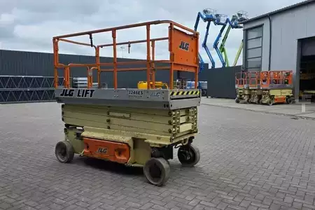 Podnośnik nożycowy 2011  JLG 3246ES Electric, 11.7m Working Height, 320kg Capac (7)