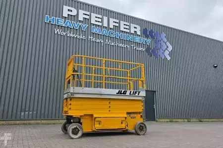 Podnośnik nożycowy 2011  JLG 3246ES Electric, 11.7m Working Height, 320kg Capac (1)