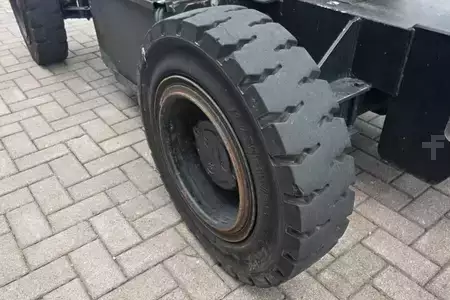 Шарнірно-телескопічна платформа  Grove AMZ51E Electric, 4x2 Drive, 15.5m Working Height, (14)