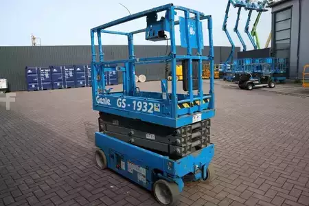 Saksinostimet 2010  Genie GS1932 Electric, Working Height 7.8 m, 227kg Capac (8)
