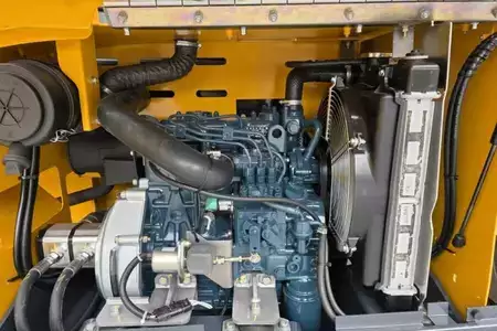 Nacelle à ciseaux 2026  Haulotte COMPACT 12DX Valid Inspection, *Guarantee! Diesel, (9)