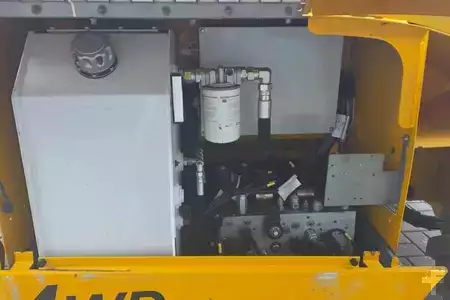 Piattaforme aeree a pantografo 2018  Haulotte COMPACT 10DX Diesel, 4x4 Drive, 10.2m Working Heig (10)