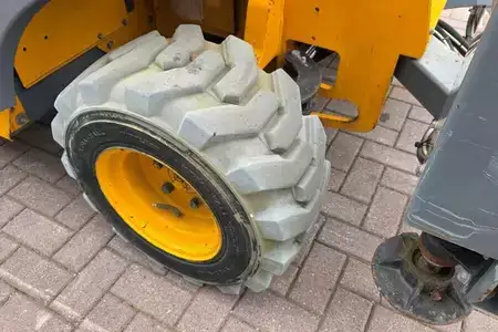 Ollós munka emelvény 2018  Haulotte Compact 12DX Diesel, 4x4 Drive, 12m Working Height (18)