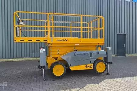 Ollós munka emelvény 2016  Haulotte Compact 12DX Diesel, 4x4 Drive, 12m Working Height (9)