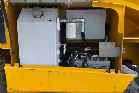 Ollós munka emelvény 2018  Haulotte Compact 12DX Diesel, 4x4 Drive, 12m Working Height (10)