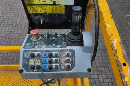 Ollós munka emelvény 2018  Haulotte Compact 12DX Diesel, 4x4 Drive, 12m Working Height (4)
