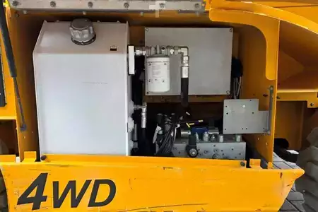 Ollós munka emelvény 2018  Haulotte Compact 12DX Diesel, 4x4 Drive, 12m Working Height (10)