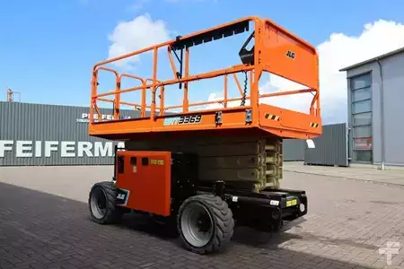 Scissor lift  JLG ERT3369 Unused, Diesel, 12m Working Height, 454kg (2)