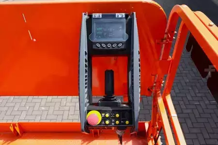 Scissor lift  JLG ERT3369 Unused, Diesel, 12m Working Height, 454kg (3)