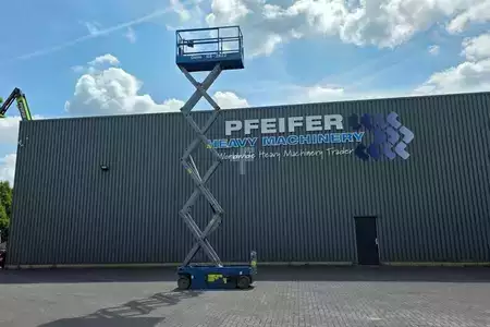 Scissors Lifts 2015  Genie GS2632 Electric, 10m Working Height, 227kg Capacit (3)
