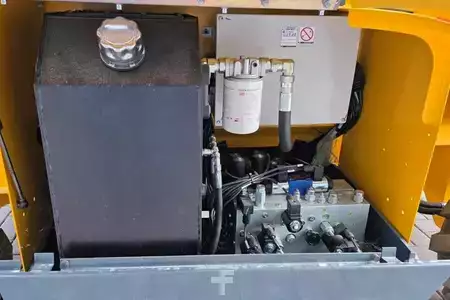 Podnośnik nożycowy 2026  Haulotte COMPACT 12DX Valid Inspection, *Guarantee! Diesel, (12)