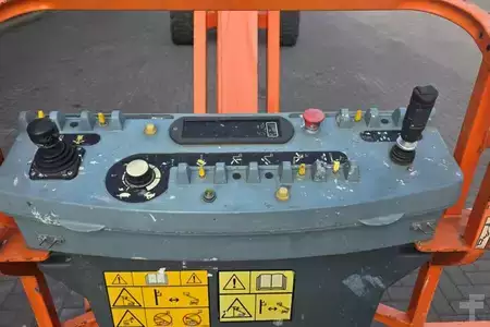 Piattaforme telescopiche  JLG 860SJ Diesel, 4x4 Drive, 28.2m Working Height, 22. (4)