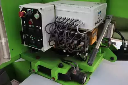 Plataformas articuladas 2013  Niftylift HR17NDE HYBRIDE Hybrid Battery & Diesel, 17m Worki (12)