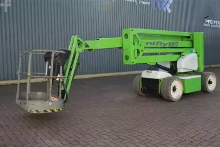 Plataformas articuladas 2013  Niftylift HR17NDE HYBRIDE Hybrid Battery & Diesel, 17m Worki (5)