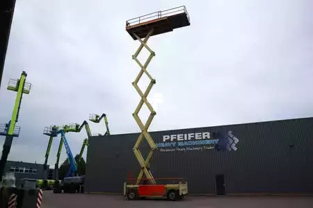 Levantamento tesoura 2008  JLG 210-25 Diesel, 4x4 Drive, 23m Working Height, 1000 (11)