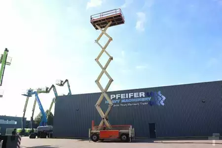 Levantamento tesoura 2008  JLG 210-25 Diesel, 4x4 Drive, 23m Working Height, 1000 (3)
