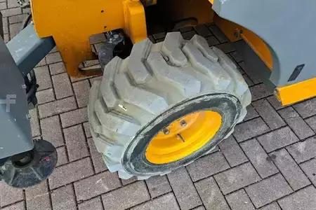 Scherenarbeitsbühne 2018  Haulotte Compact 12DX Diesel, 4x4 Drive, 12m Working Height (9)