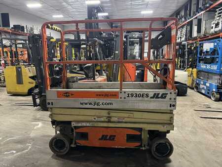 Scissor lift 2005  JLG 1930ES (1)