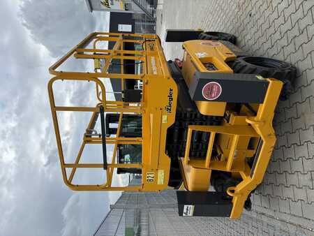 Piattaforme aeree a pantografo 2021  Haulotte Compact 12 DX (2)