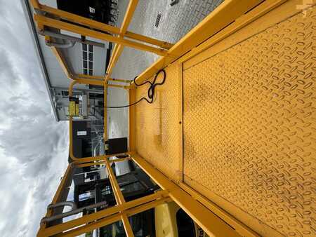 Piattaforme aeree a pantografo 2021  Haulotte Compact 12 DX (3)