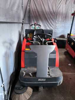 Balayeuse aspirateur autoportée - Hako Sweepmaster P980 RH (2)