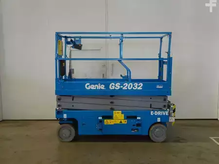 Schaarhoogwerker 2024  Genie GS2032E (1)