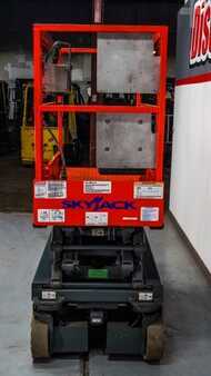 Scissor lift 2017 Skyjack SJIII-3219 (3)