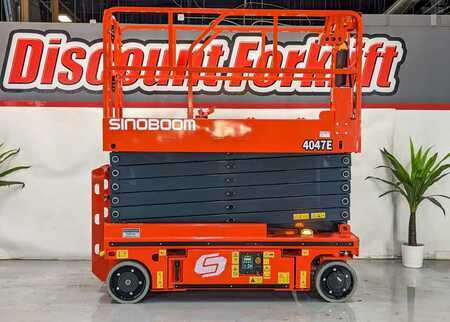 Scissor lift 2025  SinoBoom 4047E (1)